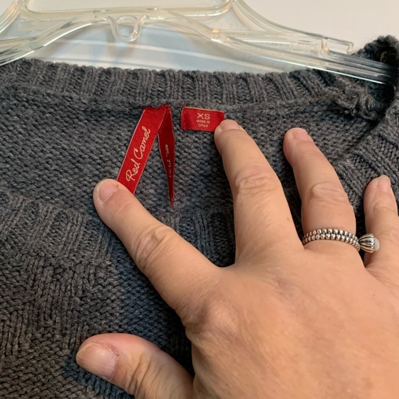 Gray juniors sweater - Picture 2 of 2